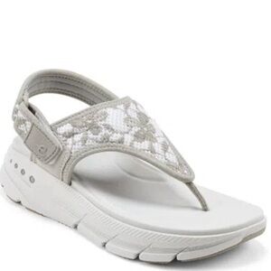 Easy Spirit SEMaxx2. Size 6.5